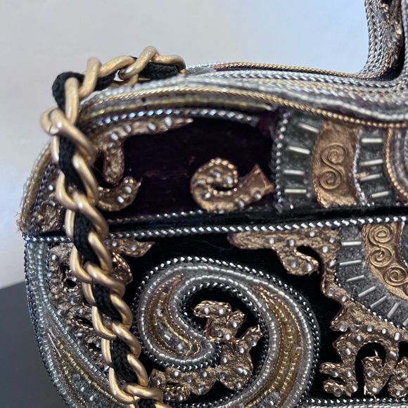 Vintage Mary Frances Cat Purse - Picture 6 of 10